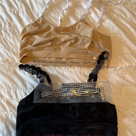 “Strap-its” changeable strap Bras, One Size, Black & Neutral, w/3 pair straps - Picture 2 of 7
